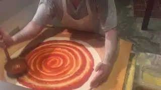 Lazy Moon Pizza Tossing Men