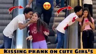 KISSING PRANK ON GIRLS 🙈🥰 ESCALATOR PRANK PUBLIC RElATIONS // PRANKSTAR VINOD