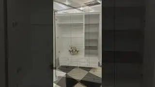 Шкаф в гостинную белый