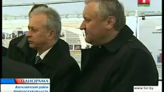 Лукашенко выбивает долги