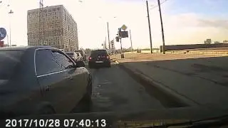 В России две беды: дураки и дороги