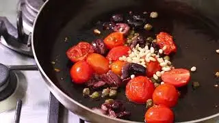 Spaghetti Puttanesca with a twist!