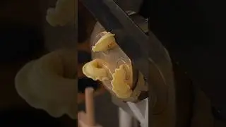 Extruded Fresh Pasta - Creste Di Gallo with @arcobalenopasta #satisfying #food