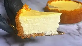 The Secret to Making Perfect Classic New York Cheesecake!