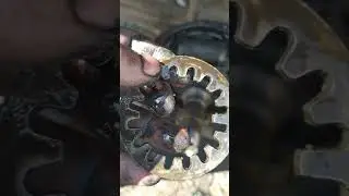 на Газели не правельно поставили сальник