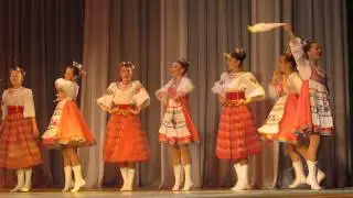 Ансамбль танца "Ровесник"Танец "Хустачка"