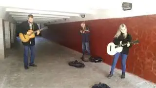 Zombie-The Cranberries(Cover Донецкие музыканты в переходе )