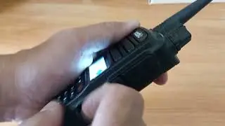 Распаковка рации Iradio UV-83 Satcom.