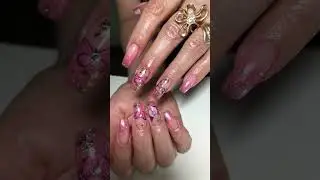 Бабочки на ногтях идеи дизайна маникюра #гельлак #маникюр #дизайнногтей #shorts
