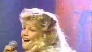 Kids Incorporated - Restless