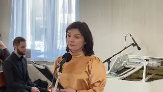 НЕ СМОТРИ НА ЛЮДЕЙ / чит. Елена Каливод, стихотворение