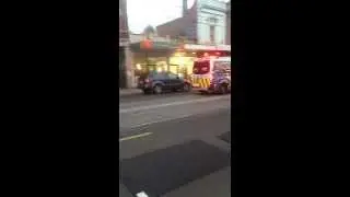 Ambulance Victoria Fleet 6164 Code 1 (new siren)
