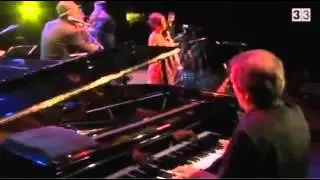 I can´t believe that you're in love with me  ANDREA MOTIS & JOAN CHAMORRO GROUP