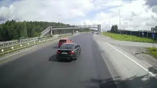 только водители БМВ не включают указатели поворотов и ездят всегда в левой полосе!!!