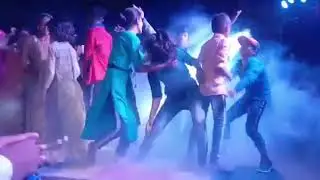 New Rajasthani Desi Village girls Dance - Full DJ Enjoy Village girl Dance - new Desi Dance
