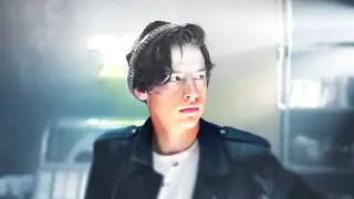 jughead + veronica | « i run »