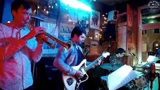 2020-01-11 Dima Bondarev Trio im Peppi 3cam master