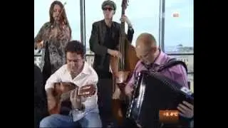 А я милого узнаю. Попутная песня. Елена Липина