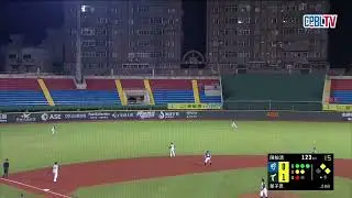 09/06 富邦 VS 台鋼 六局上，連續兩次保送讓富邦攻佔得點圈，董子恩擊出一支二壘安打逆轉局勢，目前比數2：1