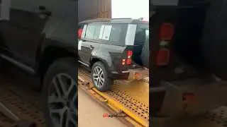 Why Enclosed Shipping is Worth It (Land Rover Shipping)