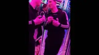 Наши Довольные Клиенты в  Зеркальном Лабиринте