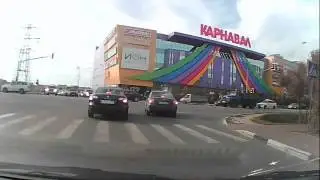 опель корса на перекрестке