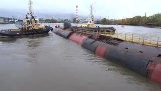 Вывод К-3 "Ленинский Комсомол" проекта 627 из плавдока "Свияга"