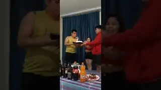 Kami lang yan at si birthday boy 👦