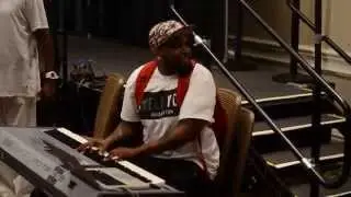 Javis Mays Praise Break