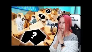 ДЕНЛИ СМОТРИТ МАМИКС СПРЯТАЛ ПОДАРКИ ОТ ПОДПИСЧИКОВ В 10 000 КОРОБОК!