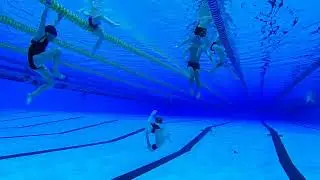 How to get to the bottom of the pool with a ball