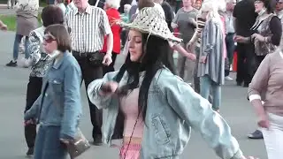 Ретро дискотека в парке Победы (Липецк, май 2021)