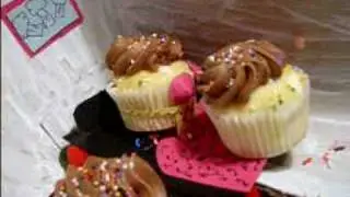 Cupcake Porn - Houswife Gangbang Clip 1