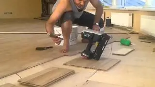 Аккумуляторный гвоздезабиватель Bosch GSK18V-LI