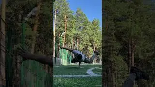 Брейк дансинг #breakdance #bboy #footwork breaking