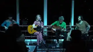 Vela Branca (Lina Pesce / Adelmar Tavares) por Denise Mello