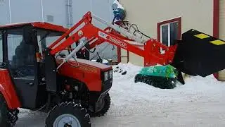 МТЗ 320 Беларус с погрузчиком универсал и ковшом для сыпучиз материалов