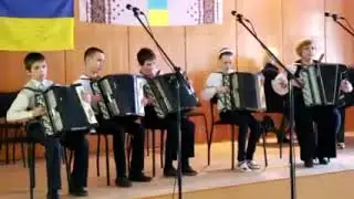 Ансамбль баянів Монастирищенської ДМШ. Керівник Бахадир Тетяна Андріївна. 2016р. "Скрипка грає"
