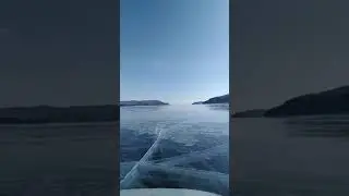 Лед Байкала