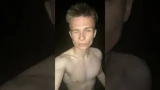 Я собирался ложиться спать, но мне написал подписчик и позвал на турники. Жизнь штука интересная))