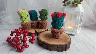 Cactus crochet keychain, crochet keychain.