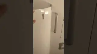 Inside the luxurious Lufthansa first class bathroom