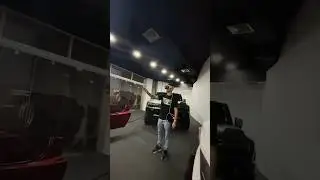 Тест-драйв Apple Vision Pro в Дубае! 🤩 Подробности в комментариях 👉 