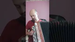 Песня "Не плачь, Алиса" на баяне