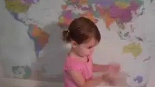 Une fille de 2 ans... adorable et incroyable_بنت عجيبة