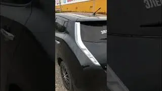 ЗАЧЕМ СОЛНЕЧНАЯ ПАНЕЛЬ НА КРЫШЕ ЭЛЕКТРОМОБИЛЯ NISSAN LEAF 