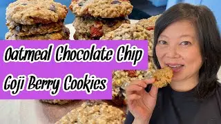 OATMEAL CHOCOLATE CHIP GOJI BERRY COOKIES