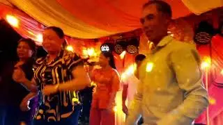 ke op oun bong op dop sra ( Âm Thanh Ánh Sáng Út Thôi )