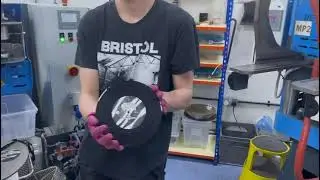 Making Off -  Singles Box