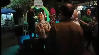 hiburan keluarga dangdut goyang hot.